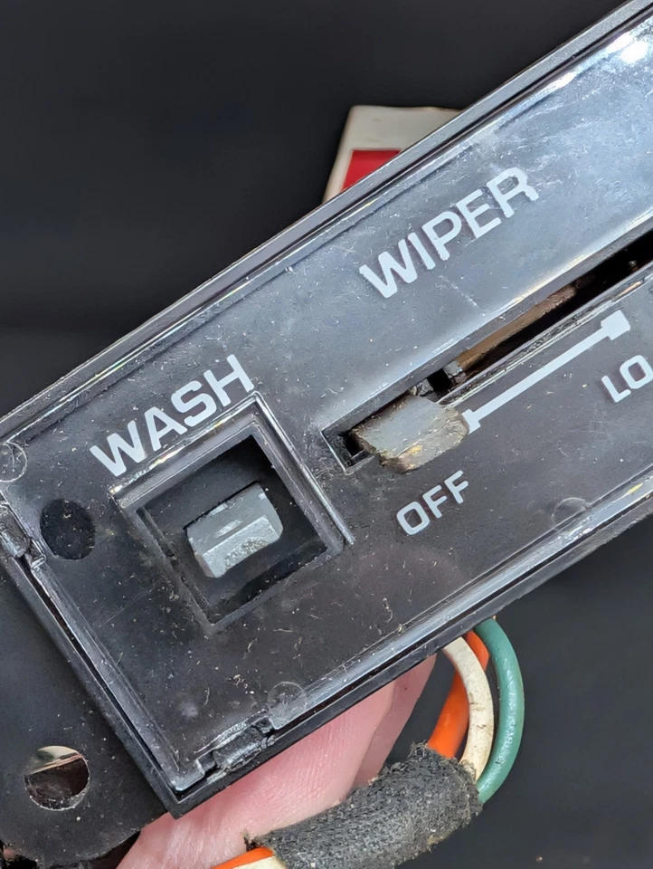 NOS 1977 1978 1979 OLDSMOBILE DELTA 88 98 PULSE WINDSHIELD WIPER SWITCH 22500592 - Image 4 of 4