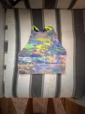 Lululemon Energy hochgeschlossener Longline-BH in Altered Nature Multi Gr. 4 Etikett Cut Out - Bild 1 von 3