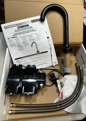 Delta Electronic Touchless Gooseneck Lavatory Faucet 621TPA3320-BL Matte Black