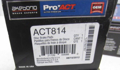 Akebono ACT814 Pro Act Ultra Premium Ceramic Disc Brake Pad Kit
