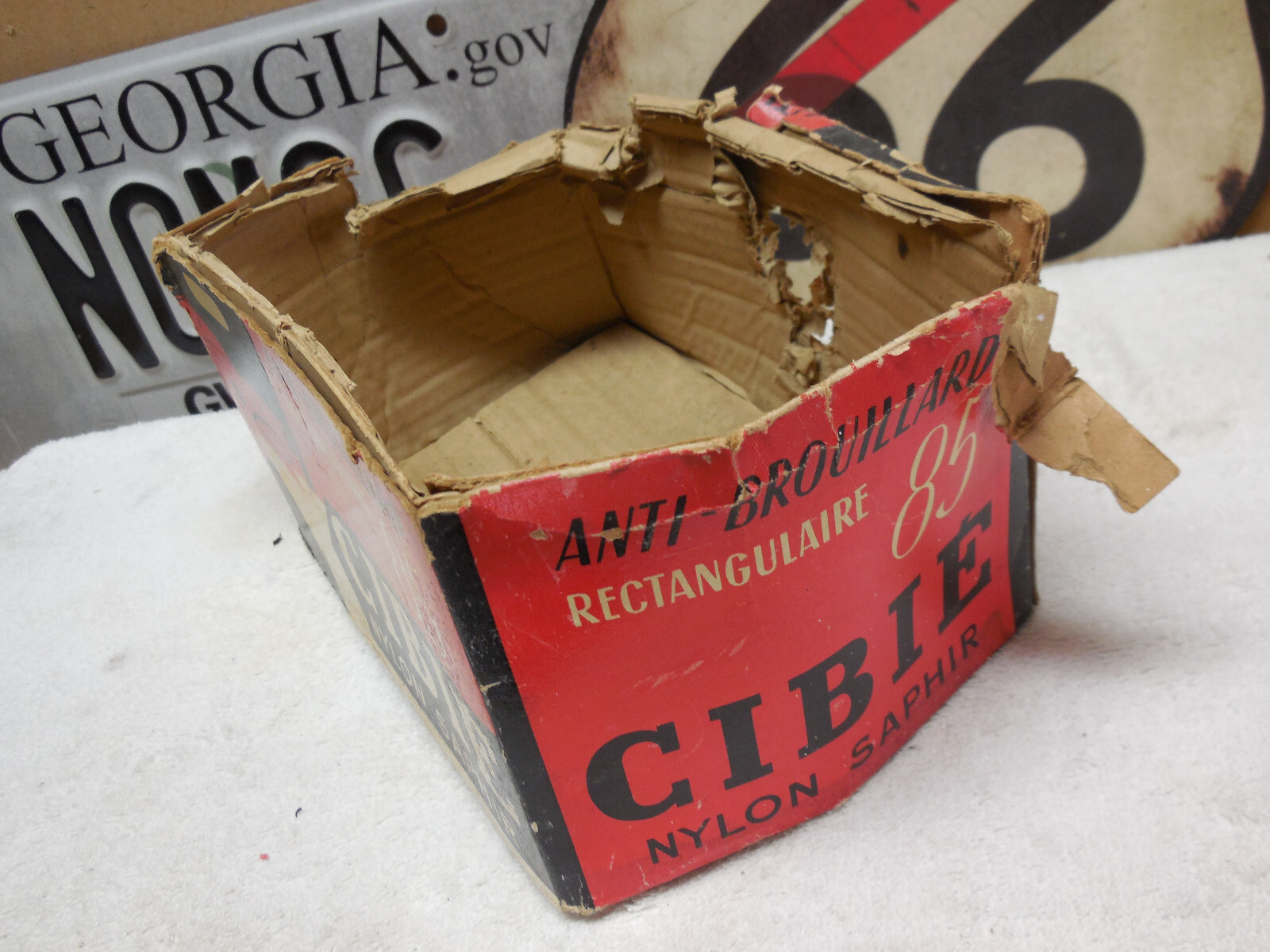 Cibie 85 Nylon Saphir FOG lamp single unit in OE box circa 1965 NOS Maserati