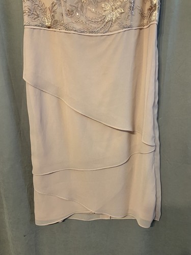 Le Bos Sleeveless Sequined Tiered Dress~ Mauve~Size 8 - Picture 4 of 5