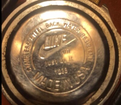 Vintage NIKE watch Model: 5268k 300m-1000ft | eBay