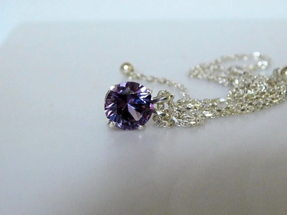 Colgante para mujer 2 quilates corte redondo creado en laboratorio alejandrita azul acabado oro blanco 14K Foto 3 de 4