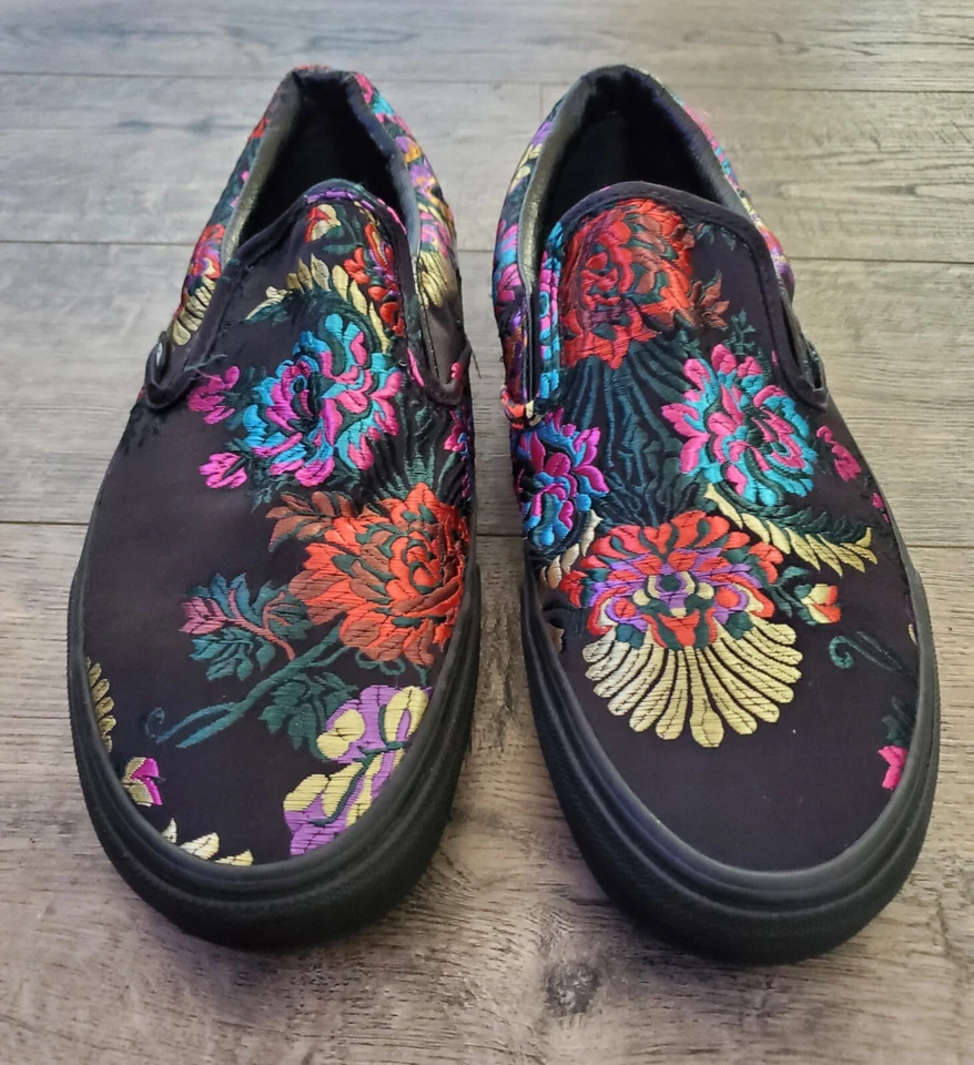 VANS Classic Slip On Festival Satin Skate Shoe Sz Men 10 Wmns 11.5 Black Floral - Image 2 of 4