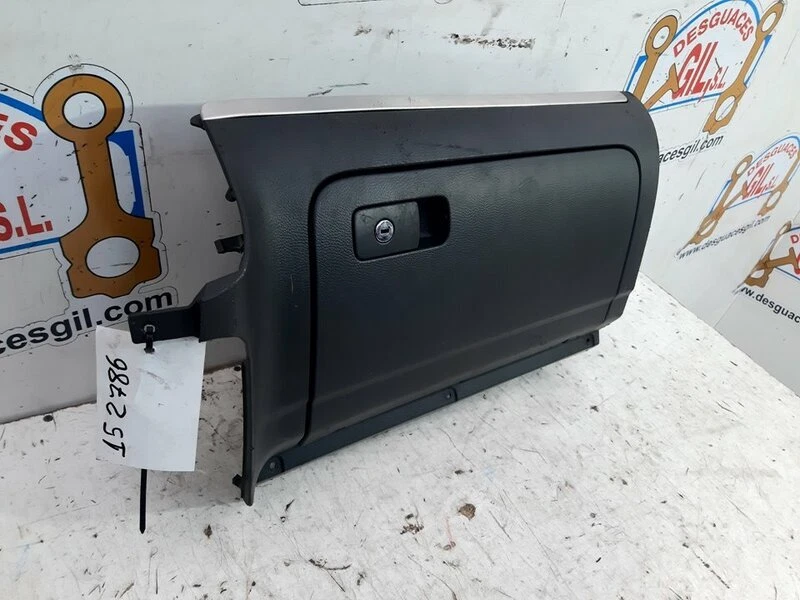 guantera VOLKSWAGEN JETTA III 1.9 TDI 2005 152786 1108161 Foto 3 de 4