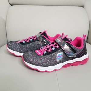 girls skechers size 4