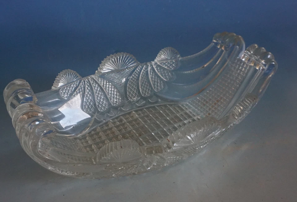 RS0123-104: Seltene Biedermeier Kristall Glas Gondel Schale 19 Jhdt. wohl Böhmen - Bild 3 von 4