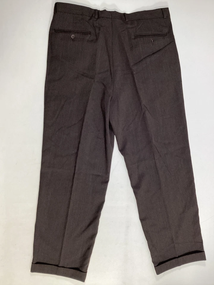 Pantalones de vestir de lana marrón sin marca para hombre talla 36x29 plisados con puños usados en excelente estado Foto 3 de 4
