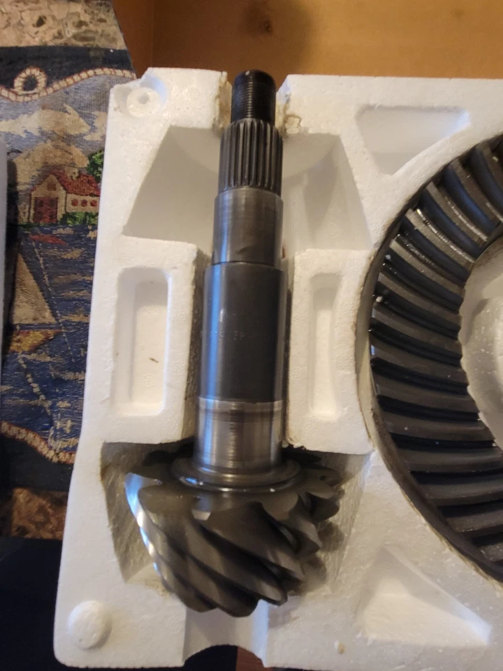 70 JAVELIN AMX 3.73 RING PINION GEARSET AMC 型号 DANA 原始设备制造商底特律锁? 373 — 第 3/4 张图片