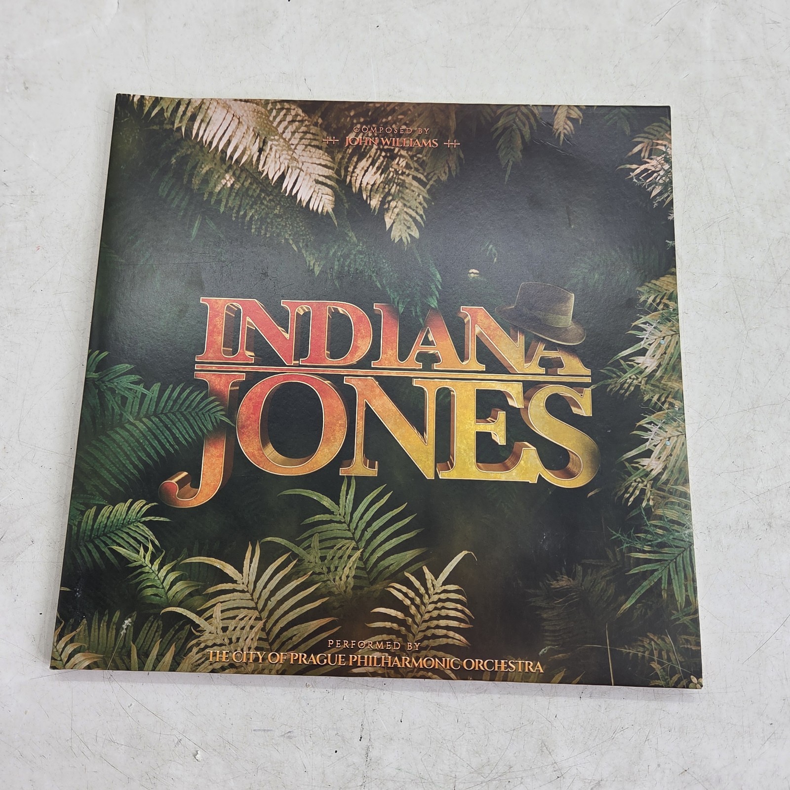 Indians Jones music Prague philharmonic orchestra 2 LP Red Vinyl Good See Pics