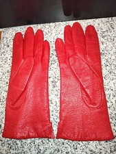 LADIES GLOVES. Red. Size Large. NEW Old Stock. Vintage Women's Gloves.