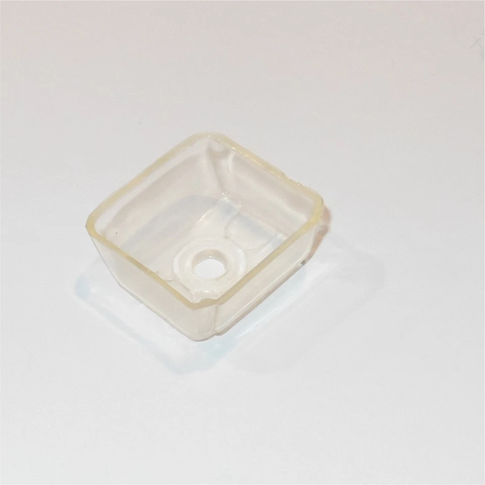 Corgi Toys  409 478 Jeep Forward Control Cab Window Unit - Image 2 of 4