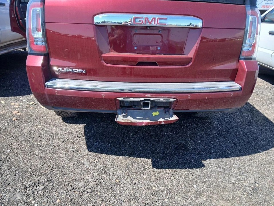 (LOCAL PICKUP ONLY) Rear Bumper Without Electric Parking Brake Fits 17-20 YUKON  - Image 2 of 4