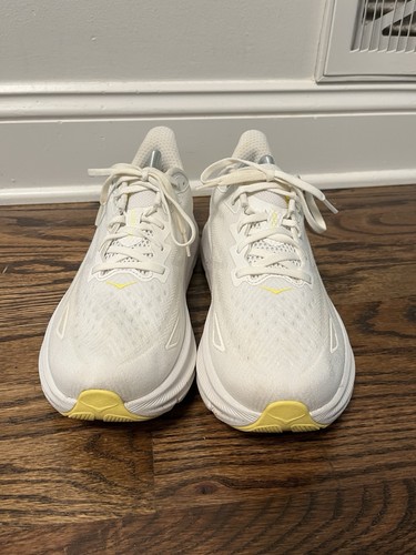 Hoka One One Clifton 9 ‘Triple White’ 1132211 WTL Size 10.5 D Women’s - Picture 2 of 11
