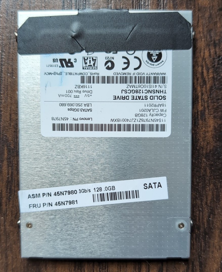 Toshiba 128GB SSD THNSNC128GCSJ Lenovo 2.5 Sata