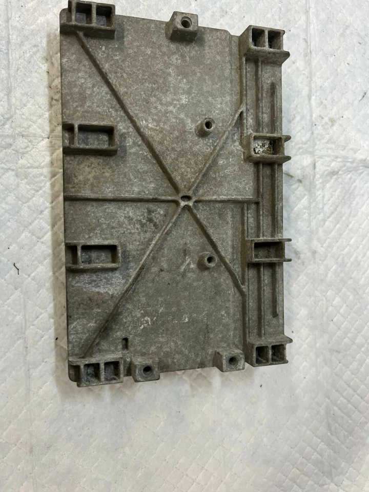 Dodge Caravan 2008 módulo de control del motor de 3,3 L computadora ECM ECU OEM (R-400) Foto 4 de 4