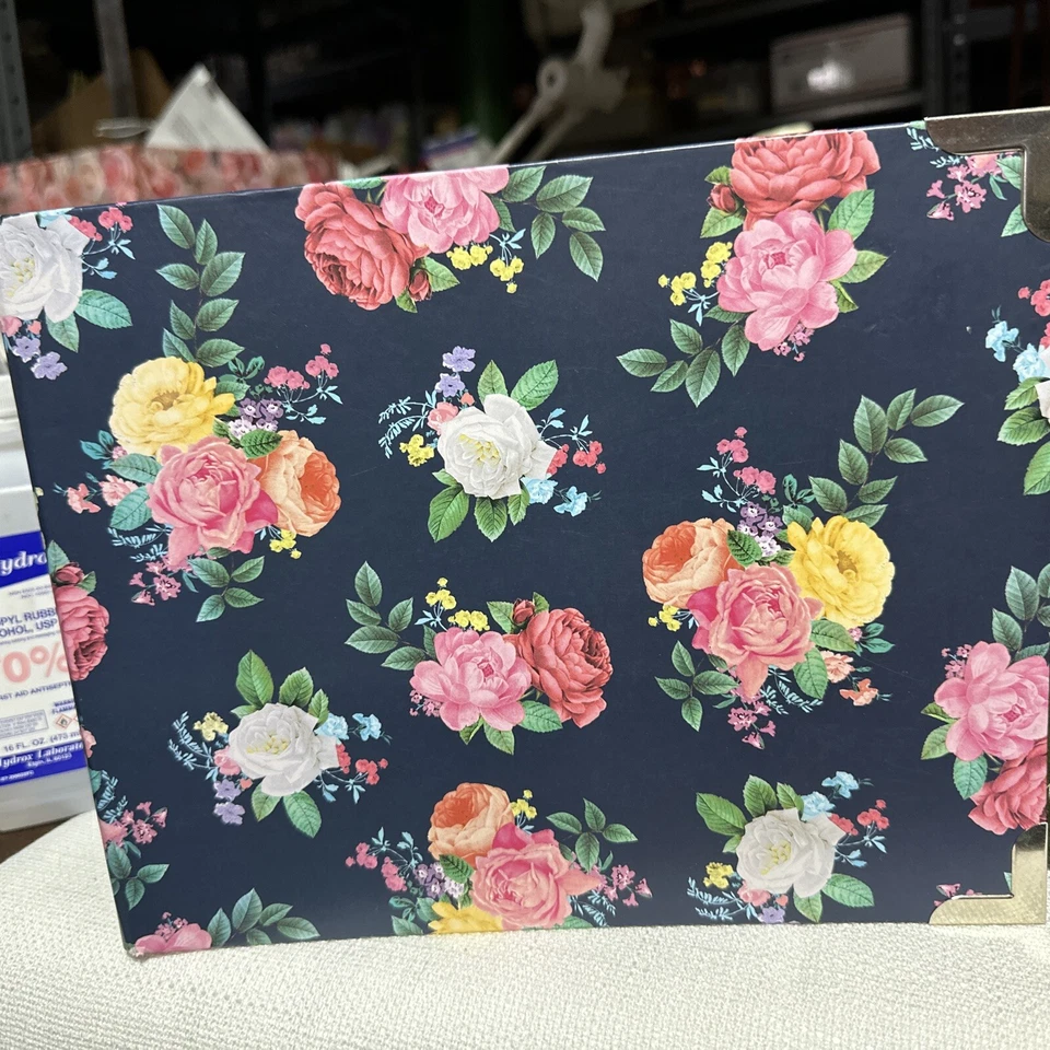 Álbum de recortes The Paper Studio foto 8,5 X11 cabaña rosas abuela floral Foto 2 de 4