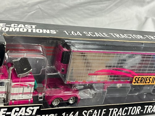 Peterbilt 379 PINK WHITE CHROME Spread Reefer Van DCP 1:64 NIB 31388 - 第 6/11 張圖片