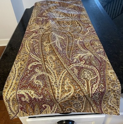 Williams Sonoma Aurora Paisley Table Runner 18'' X 108''~Red~Beige~Brown~Excellent