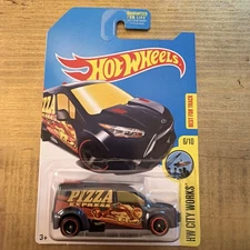 2015 Hot Wheels Treasure Hunt Pizza Express Ford Transit Connect City Works 6/10