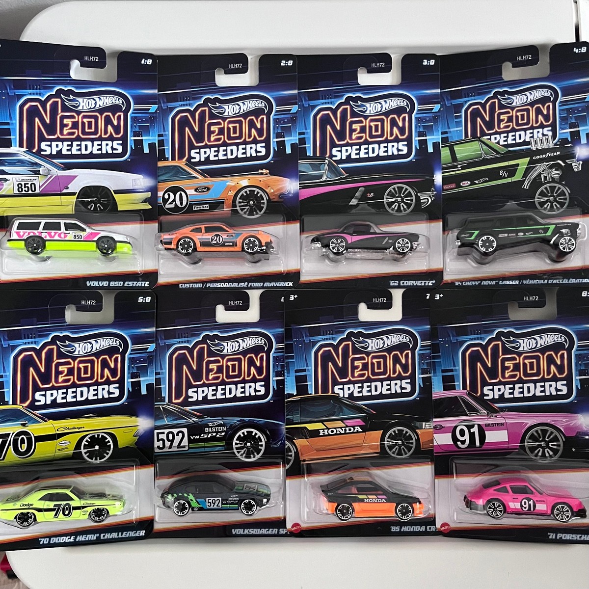 Hot Wheels 2026 Neon Speeders Mix 1 HLH72-956F – Select Car / Full