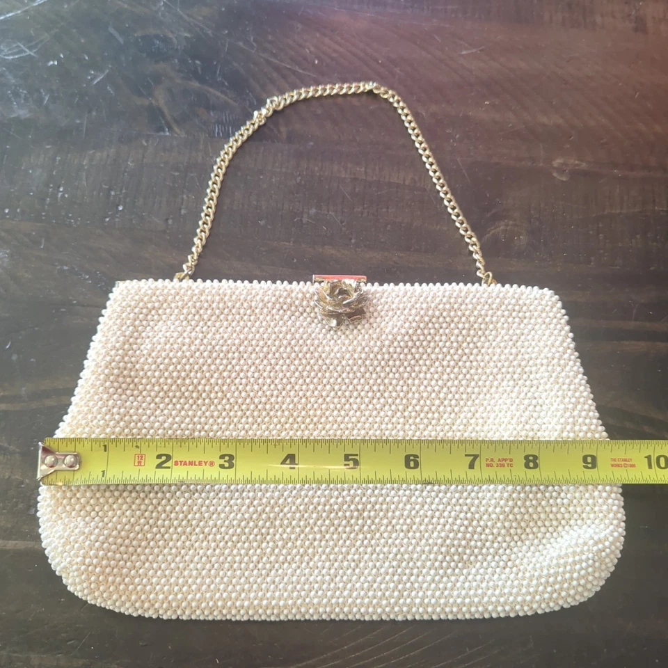 Bolso de Mano con Cuentas Cartera Petite-Bead Vintage Hecho en EE. UU. Foto 3 de 4