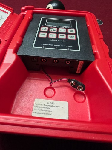 Cooper Atkins SH66A Thermistor Thermometer with LCD Display, Red, -40°F to 300°F - Picture 3 of 20