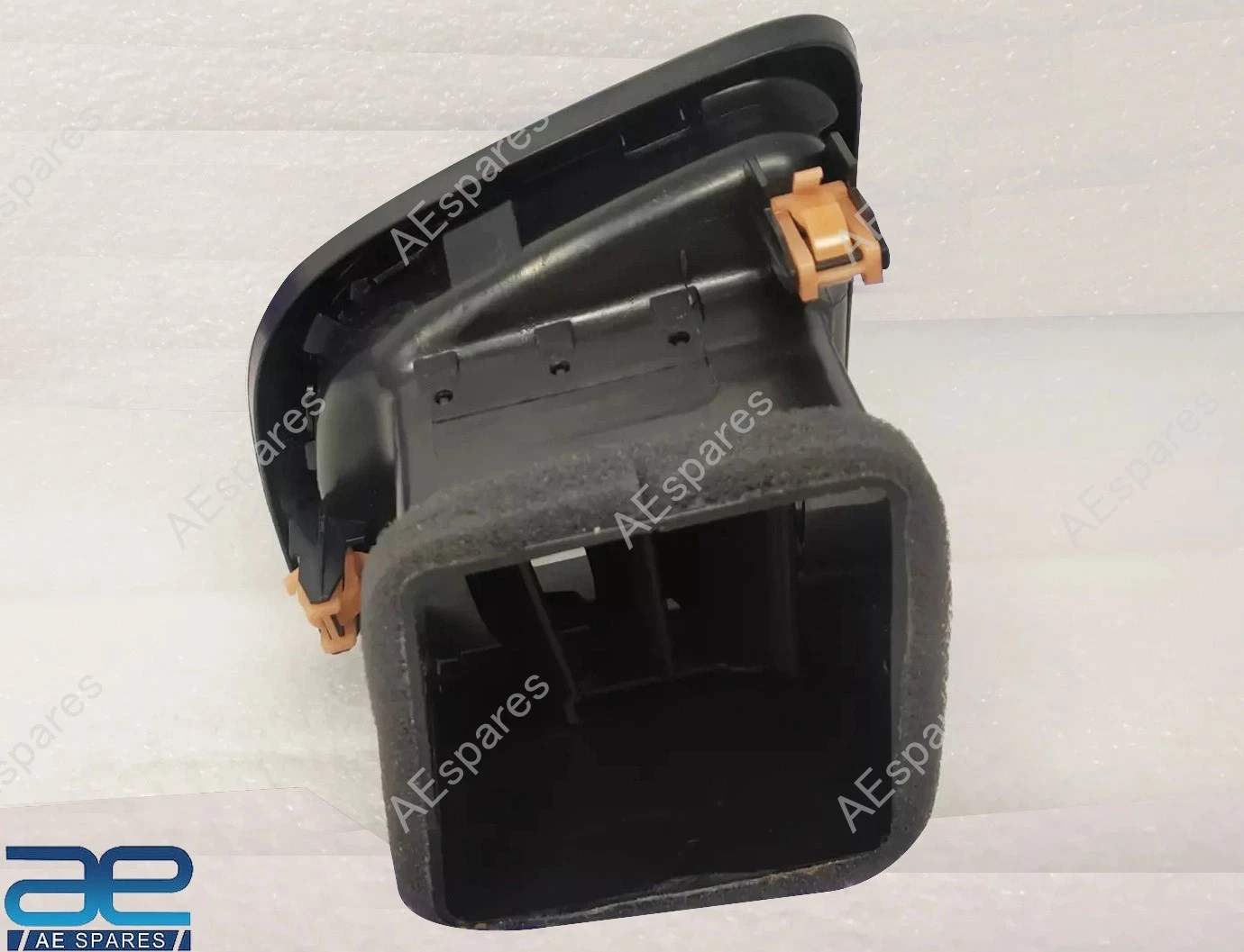 Louver, Side Air Vent LH For Suzuki Vitara Brezza 2016-2022 73640M82P00-C48 view 2