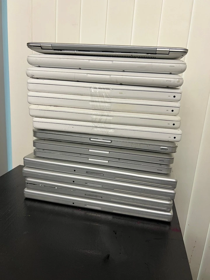 Lot 14 Apple MacBooks Powerbook A1095 thru A1342  PARTS  -Read- - Image 2 of 4