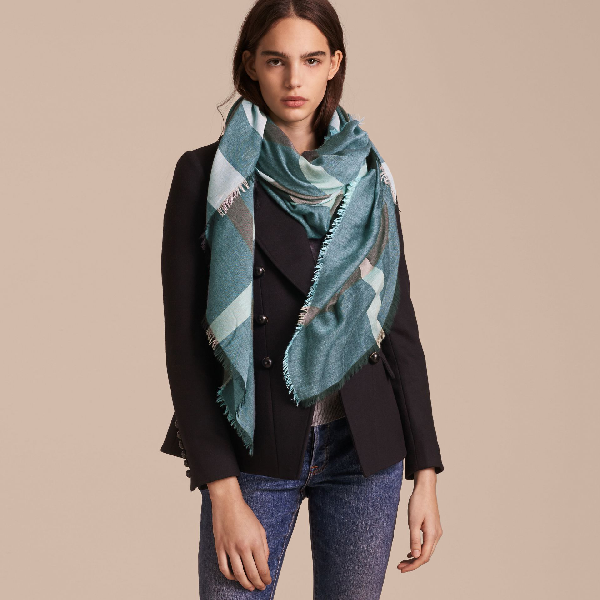 burberry merino wool scarf