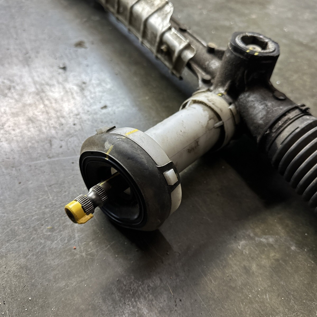 Rio⭐️ Genuine Kia Rio Ignition Lock Cylinder