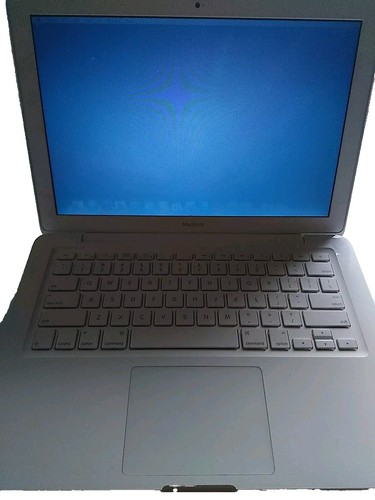 Macbook 13-inch Model A1342 Late 2009 2.26 GHz Intel Core 2 Duo Works Great - Picture 5 of 6