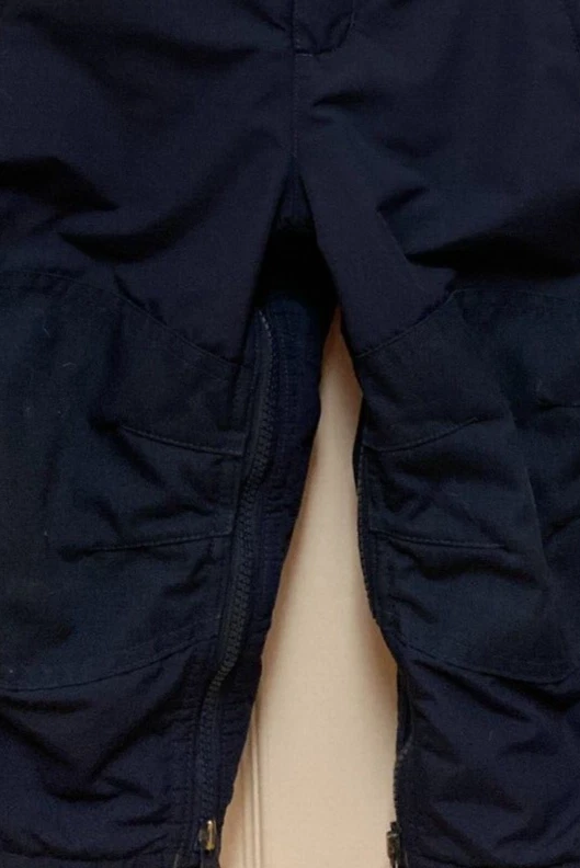 Calça de esqui Lands End infantil azul marinho neve - Virilha com zíper completo - Fácil troca (tamanho 3T) - Imagem 3 de 3