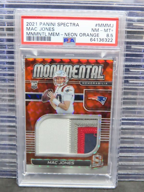 Mac Jones Panini Spectra Monumental Memorabilia #MMMJ Neon Orange
