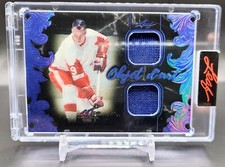 GORDIE HOWE Object d'art Dual Patch #16/20 Navy Parallel-2022 Leaf Art of Hockey