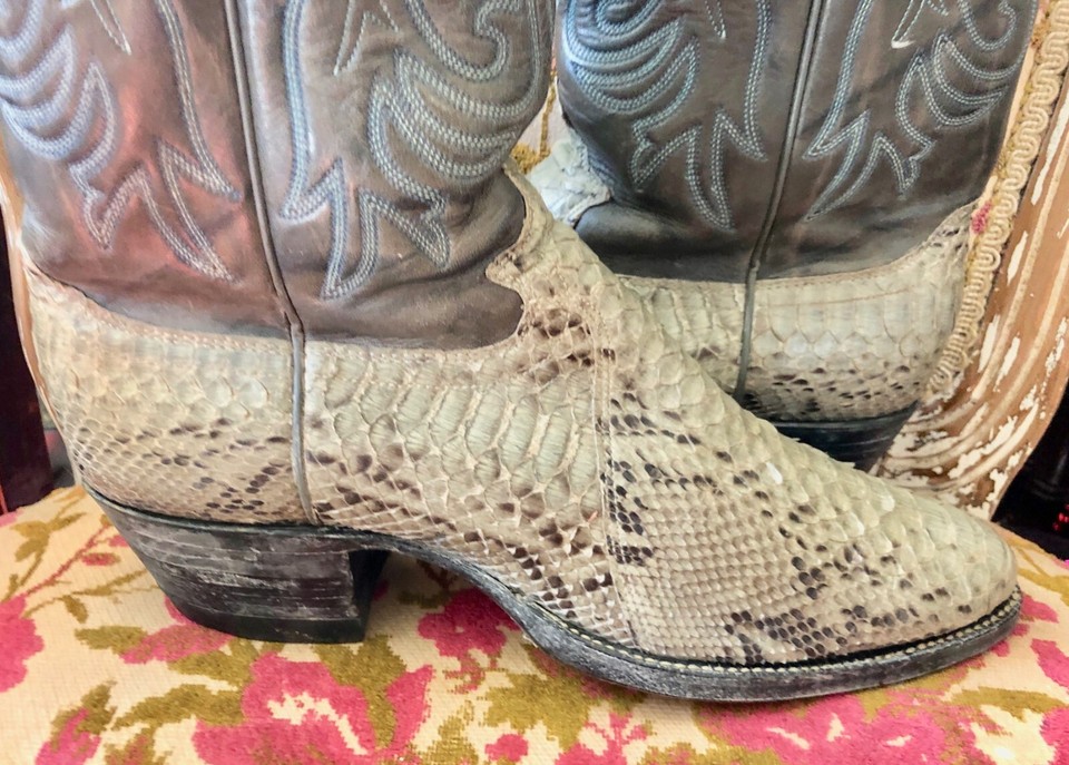 Justin 9427 Exotic Men’s Gray/Light Gray Snakeskin Western Cowboy Boots