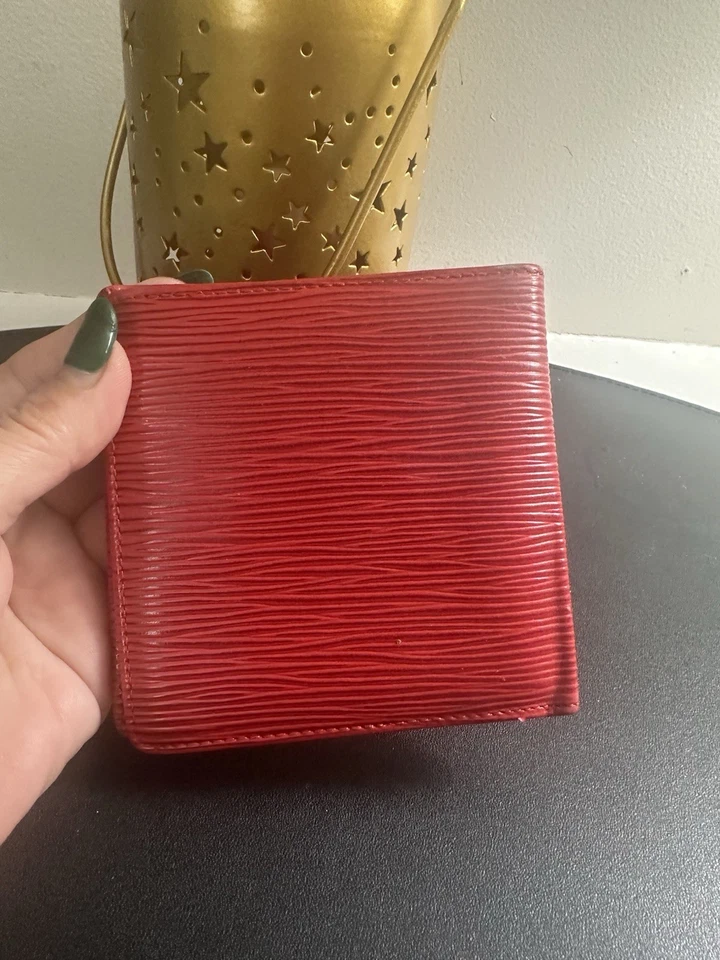 Louis Vuitton red Epi Men's Wallet. - Image 2 of 4