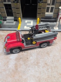 Lego Creator Expert 10197 Fire Brigade Modular Not Complete, No People As Shown