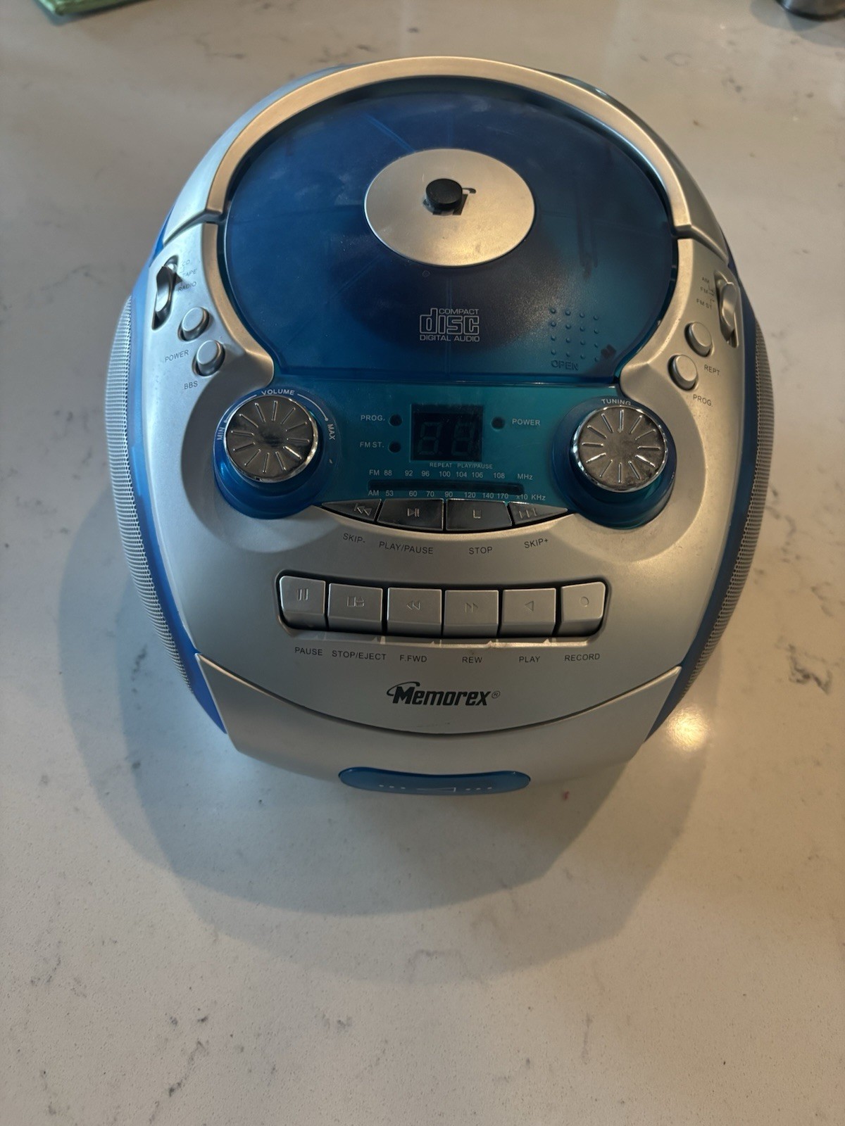 Memorex Boombox CD Player Cassette AM/FM Radio Blue Silver H