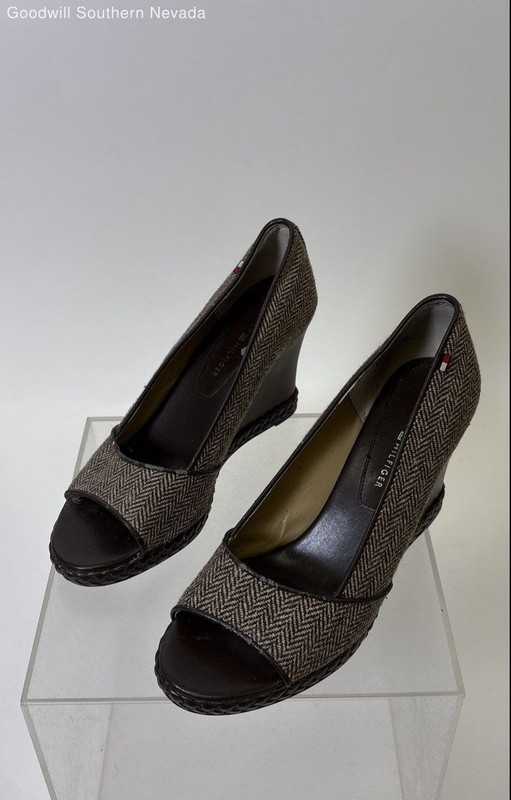 Tommy Hilfiger Women's Beige And Brown Wedge Heels - Size 8 M