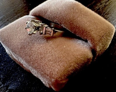 14k Yellow Gold Round White/Colorless Diamond Prong Set Engagement Ring Sz 8