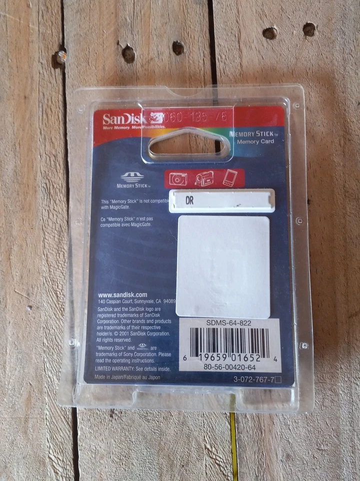 SANDISK 64MB MEMORY STICK Memory Card SDMS-64-822 NEW Vintage - Image 2 of 2
