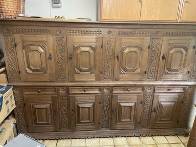 Massiver Eichenschrank