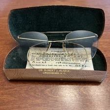 VTG American Optical AO 1/10 12K GF Gold Filled Eyeglasses with Case and 1945 Rx