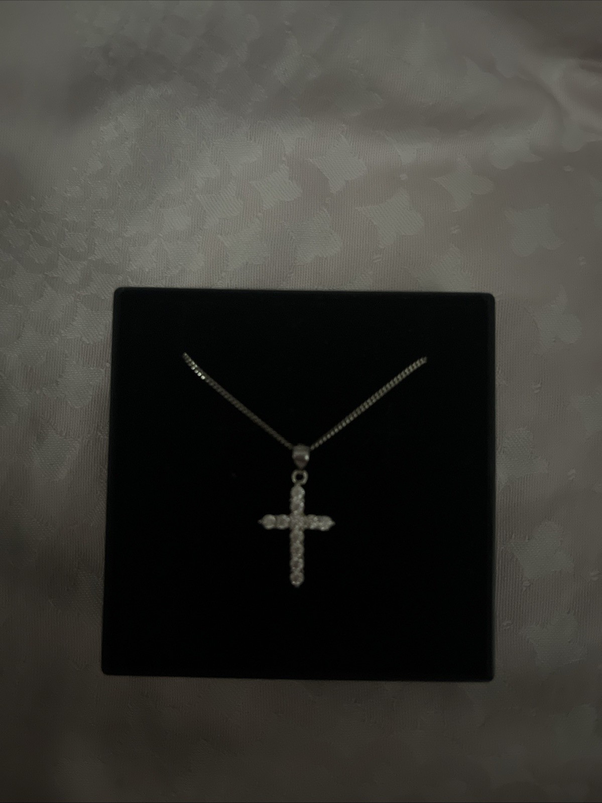 Kreuz Kette in Silber, Christlicher Schmuck