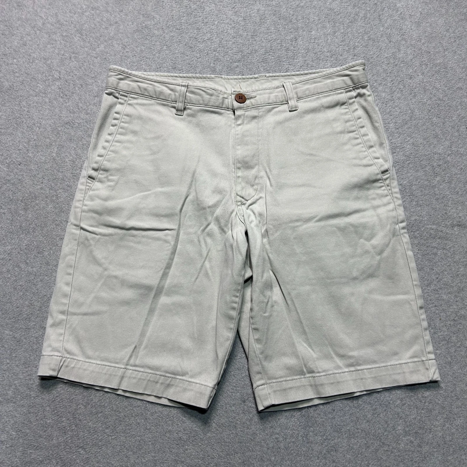 Tommy Bahama Shorts Mens 30 Beige 10" Stretch Classic Fit Chino Twill