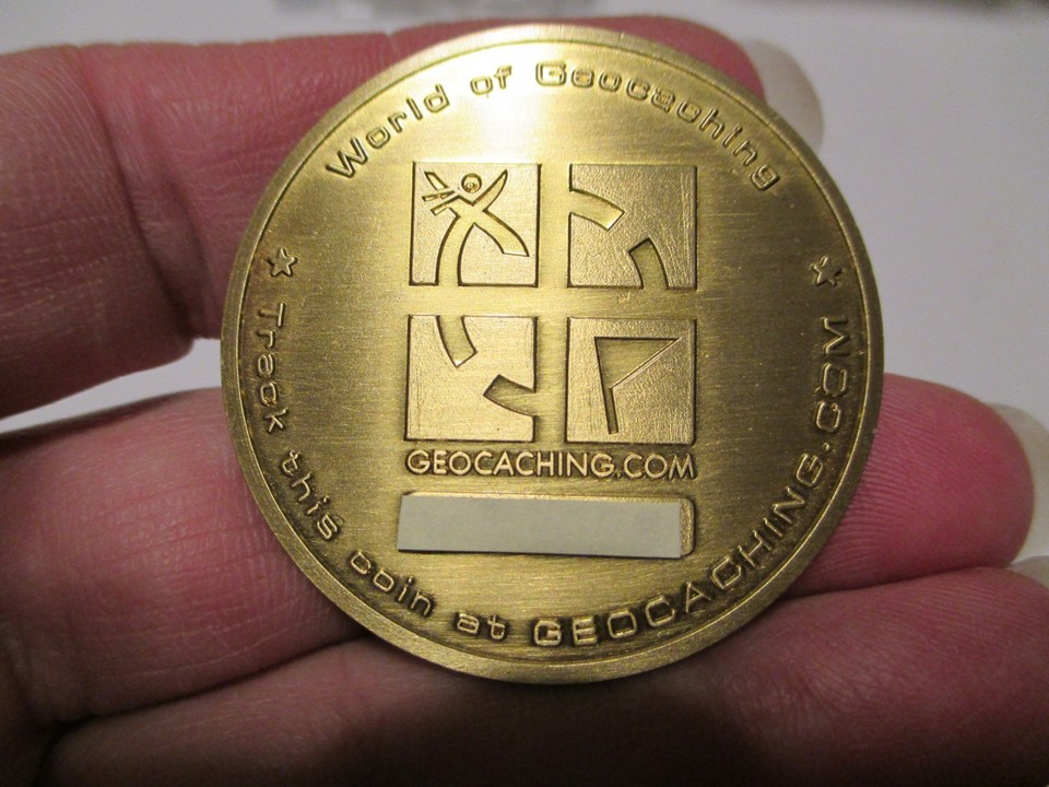 2006 OBSÉDÉ PAR GEOCACHING GEOCOIN NON ACTIVÉ ET TRAÇABLE