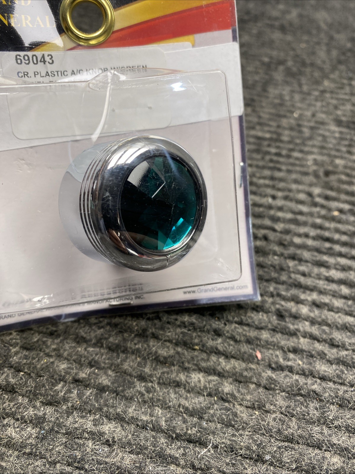 New GG Grand General CR Plastic A/C Heater Control Knob W/Green Jewel 69043