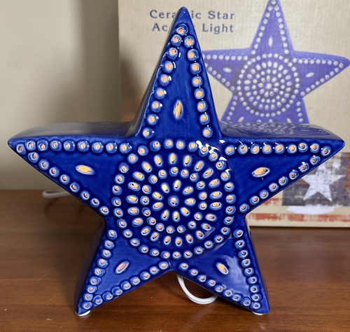 Blue Ceramic Star Lamp Americana Punch Art Accent Night Light 8" Cracker Barrel - Picture 4 of 10